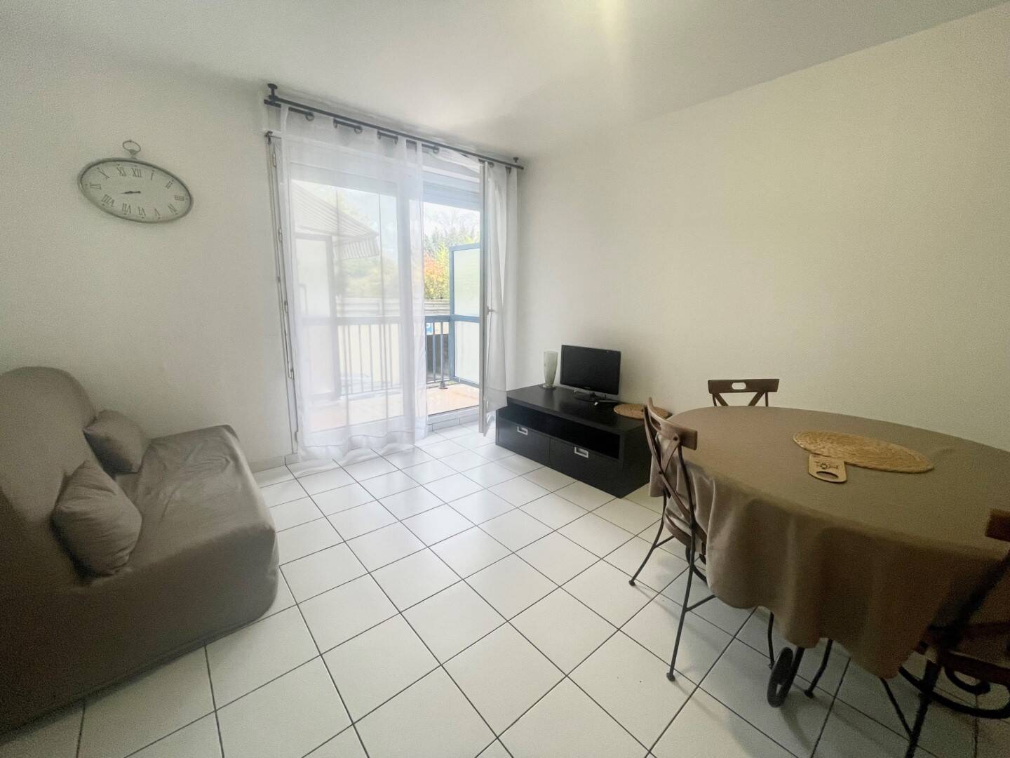 Maison à louer, 31m², SAINT MAUR DES FOSSES