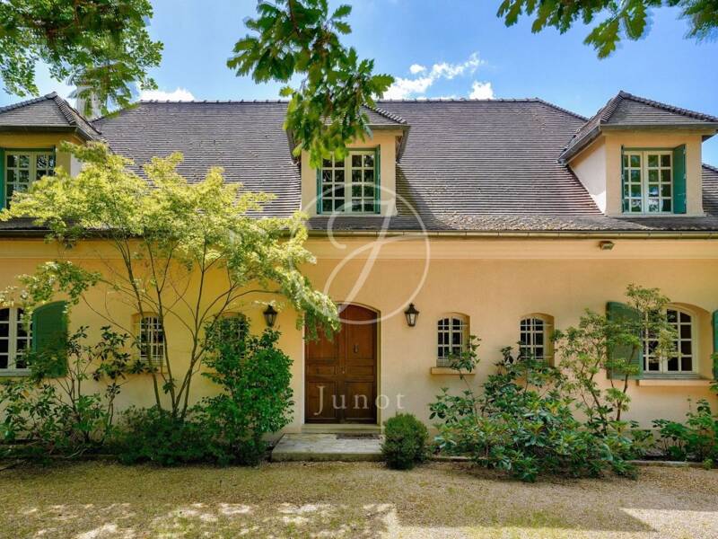 Maison à vendre, 281m², LE VESINET