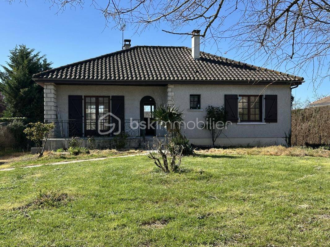 Maison à vendre, 97m², NEUVILLE DE POITOU