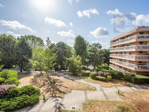 Appartement à vendre 407 000 € 4 pièces 2 chambres 84 m² 2ème étage Les Gros Chenes-Les Godets-Le Grand Clos Verrières-le-Buisson 91370