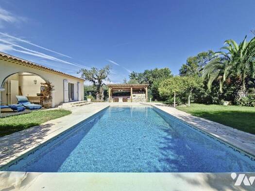 Maison en viager occupé Bouquet 180 000 € 5 pièces 3 chambres 170 m² 2 347 m² de terrain Opio 06650