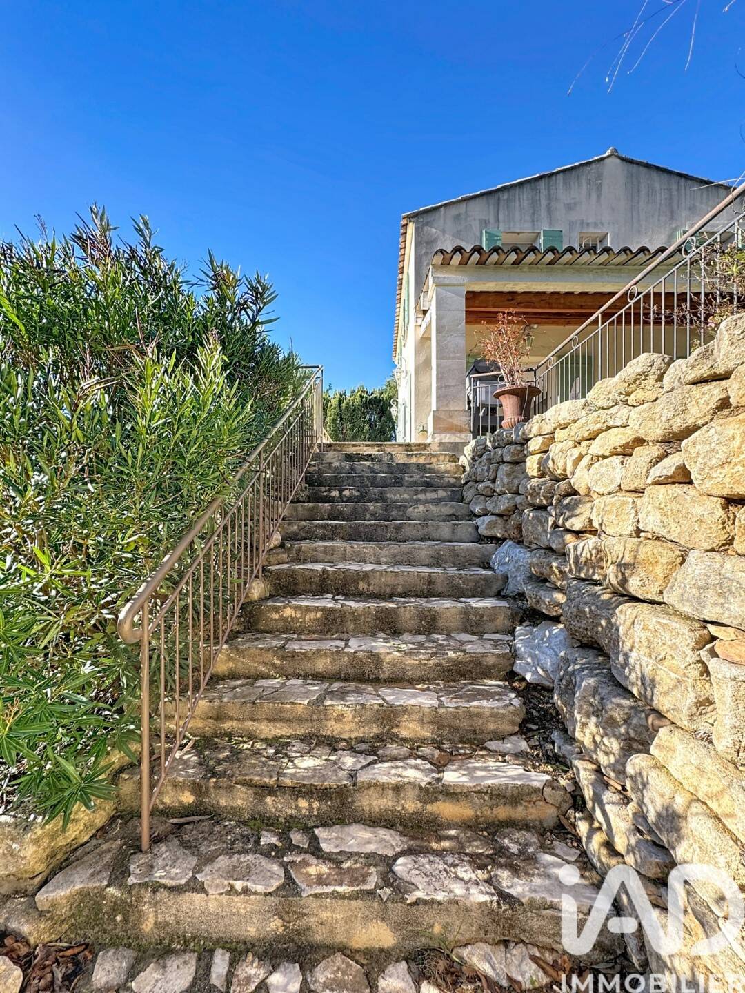 Maison à vendre, 105m², SAINT SATURNIN LES APT