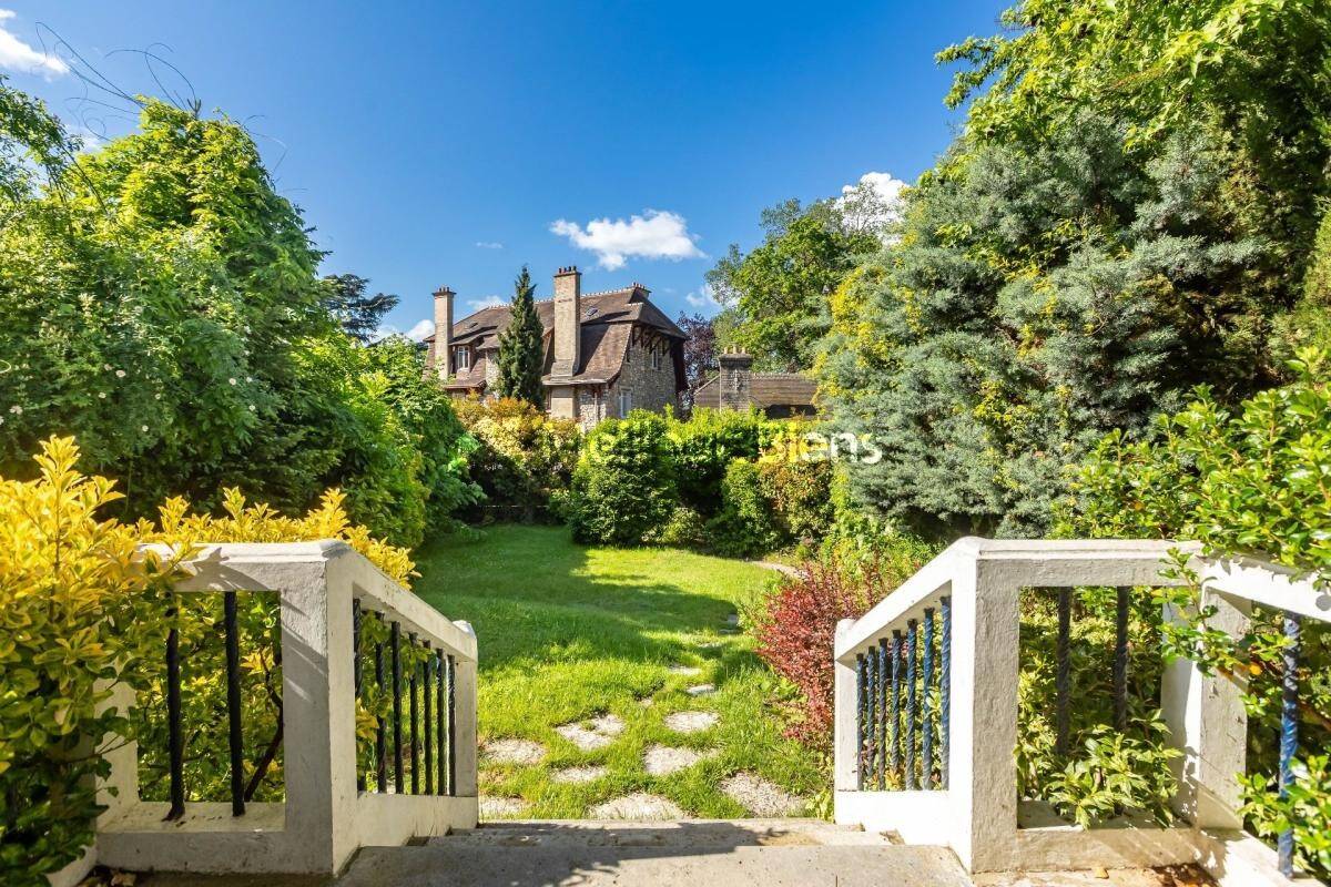 Maison à vendre, 228m², SEVRES