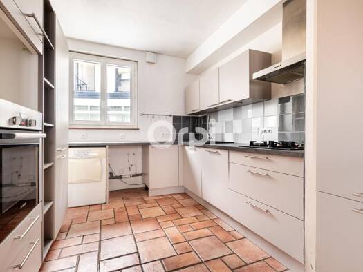 Duplex à louer 900 € 5 pièces 4 chambres 124,8 m² RDC Centre-Hôtel de Ville Limoges 87000