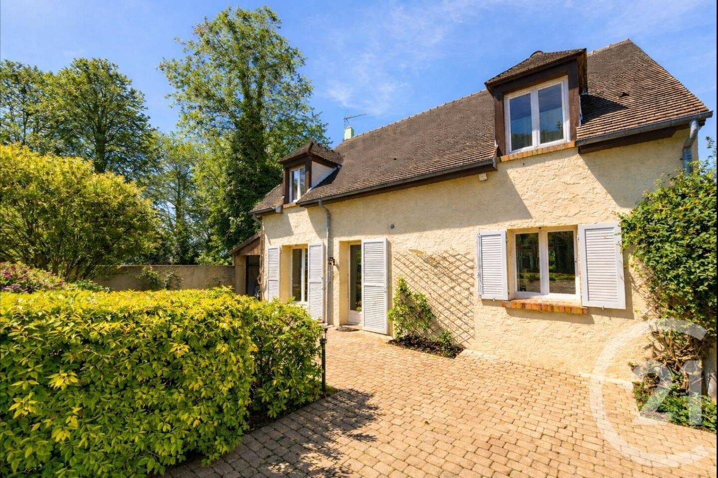 Maison à vendre, 208m², NESLES LA VALLEE