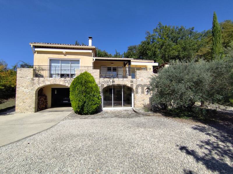 Maison à vendre, 160m², SAINT JEAN DE MARUEJOLS ET AVEJAN