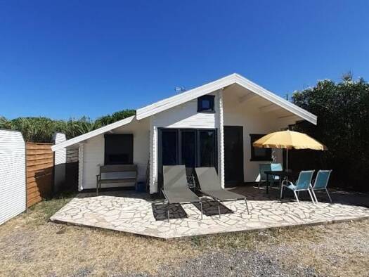 Chalet à vendre 249 000 € 2 pièces 1 chambre 53 m² 587 m² de terrain Coopérative Agde 34300