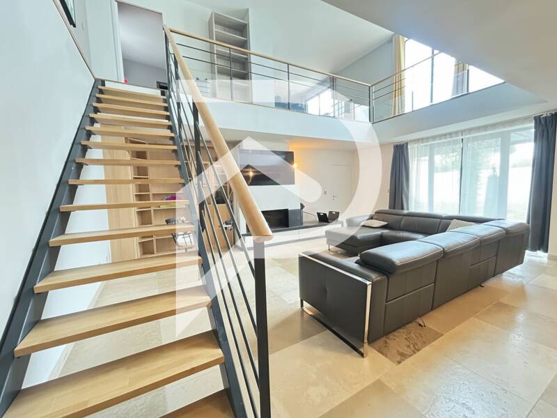 Maison à vendre, 230m², SAINT LAURENT D'AIGOUZE