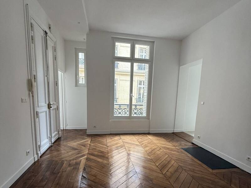 Maison à louer, 65m², PARIS 8E