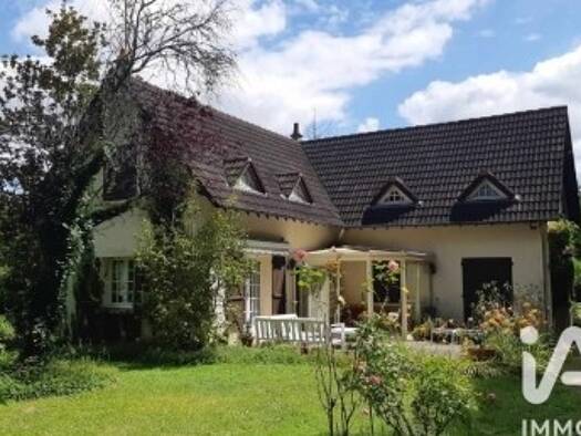 Maison à vendre 188 000 € 6 pièces 4 chambres 164 m² 3 476 m² de terrain Pruniers-en-Sologne 41200