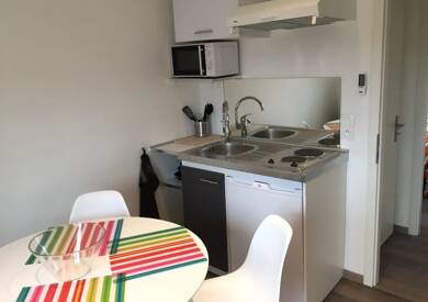 Appartement à louer 850 € 2 pièces 1 chambre 30 m² RDC Zone Verte-Thionville Ouest Thionville 57100