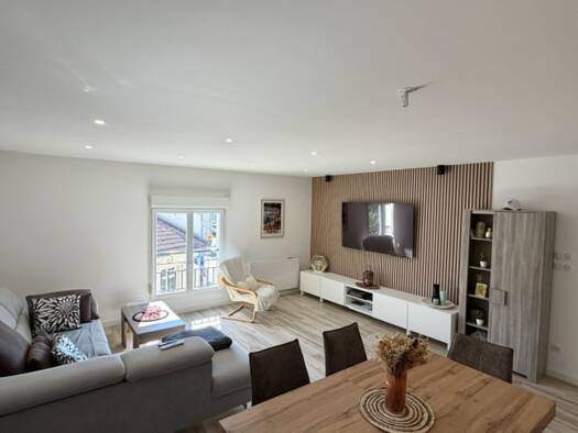 Appartement à vendre 189 000 € 3 pièces 2 chambres 75 m² Étage 2/3 Lay-Saint-Christophe 54690