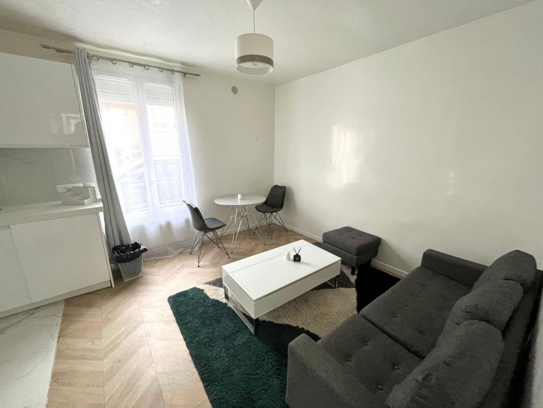 Maison à louer, 31m², IVRY SUR SEINE