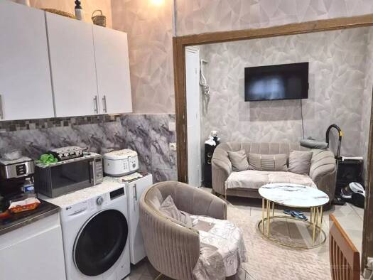 Appartement à vendre 35 000 € 1 pièce 31 m² RDC Tarentaize-Beaubrun-Severine Saint-Étienne 42000