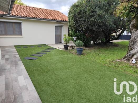 Maison à vendre 262 000 € 4 pièces 3 chambres 137 m² 587 m² de terrain Lesparre-Médoc 33340