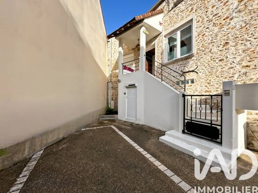 Appartement à vendre 184 000 € 2 pièces 1 chambre 44 m² RDC/1 Nord Igny 91430