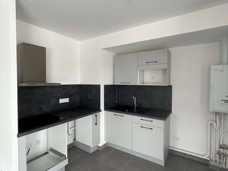 Maison à louer, 68m², ALLONZIER LA CAILLE