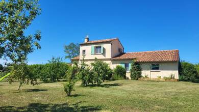 Maison à vendre 399 000 € 5 pièces 3 chambres 135 m² 5 223 m² de terrain Ribagnac 24240