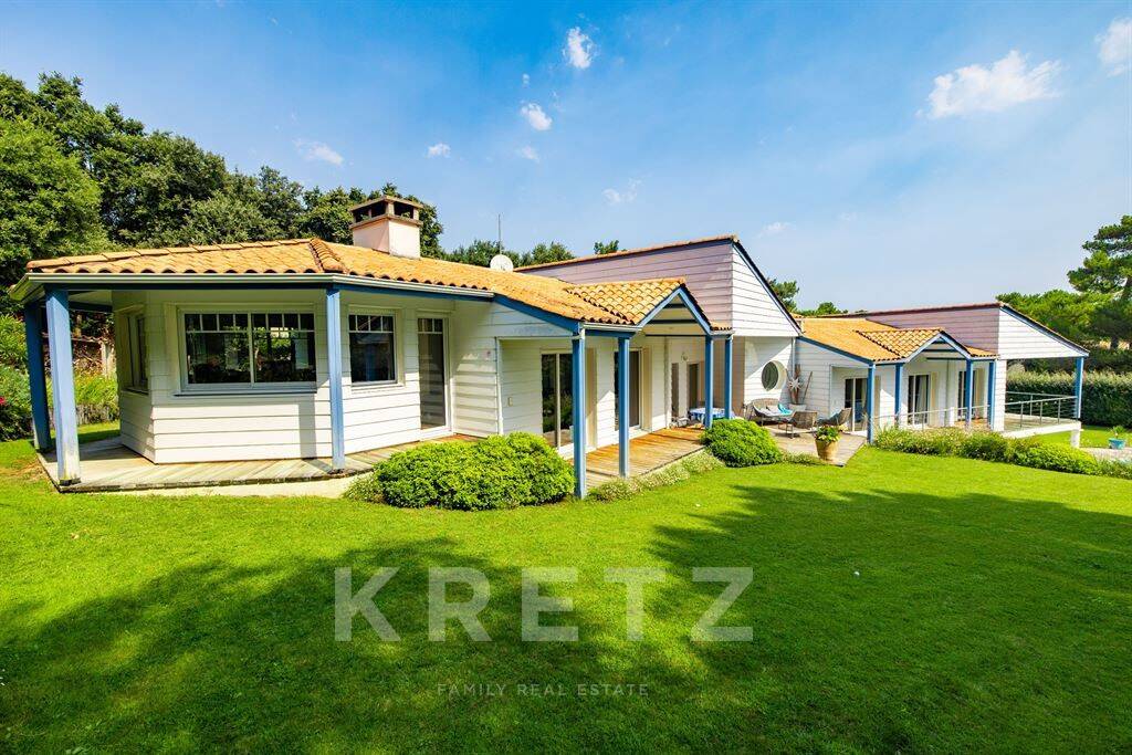 Maison à vendre, 235m², SAINT GEORGES D'OLERON