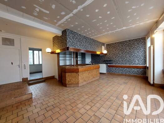 Maison à vendre 76 000 € 6 pièces 3 chambres 159 m² 209 m² de terrain Nord Ham 80400