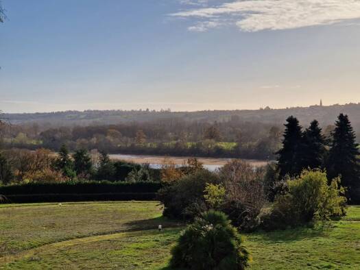 Maison à vendre 645 000 € 13 pièces 6 chambres 361 m² Oudon 44521