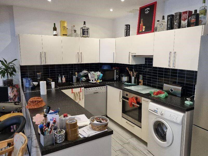 Maison à louer, 61m², MARSEILLE 4E