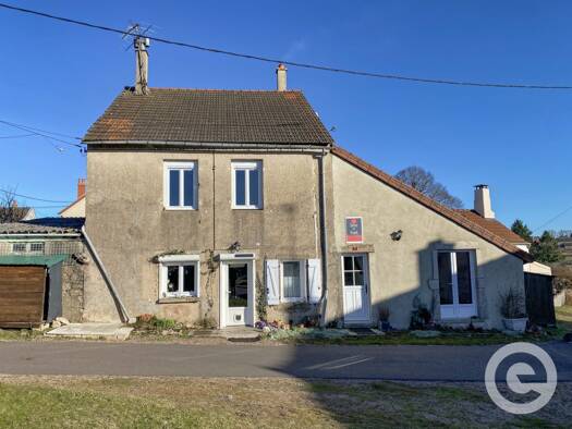 Maison à vendre 92 000 € 5 pièces 3 chambres 116 m² 845 m² de terrain La Roche-en-Brenil 21530