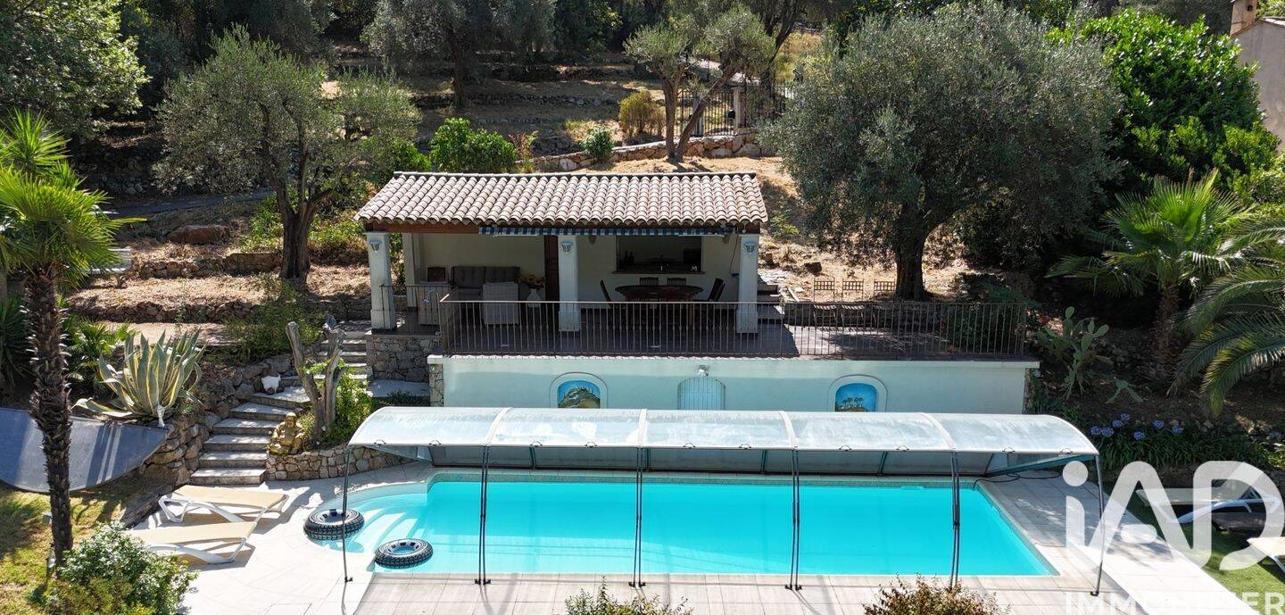 Maison à vendre, 190m², TOURRETTES SUR LOUP