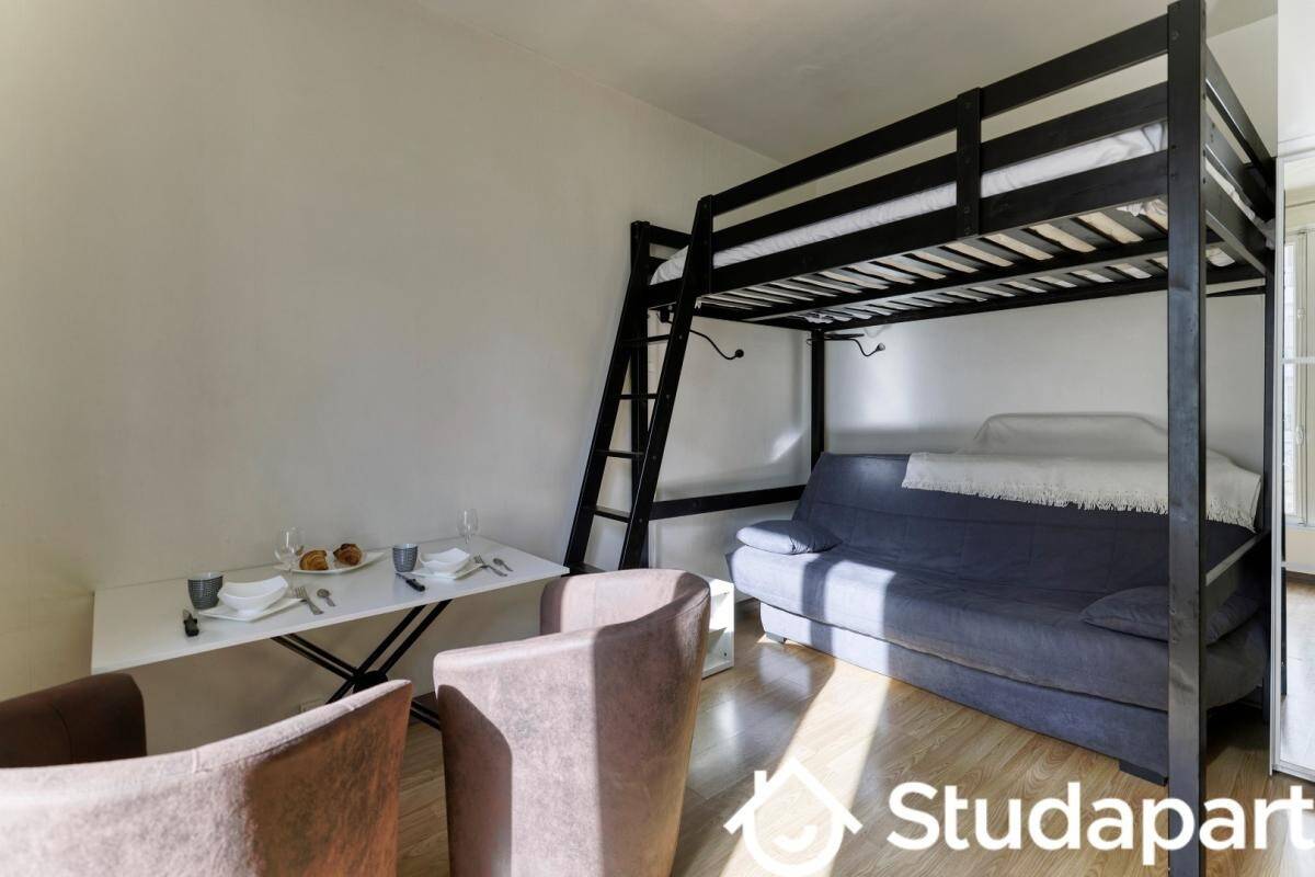 Maison à louer, 23m², ISSY LES MOULINEAUX