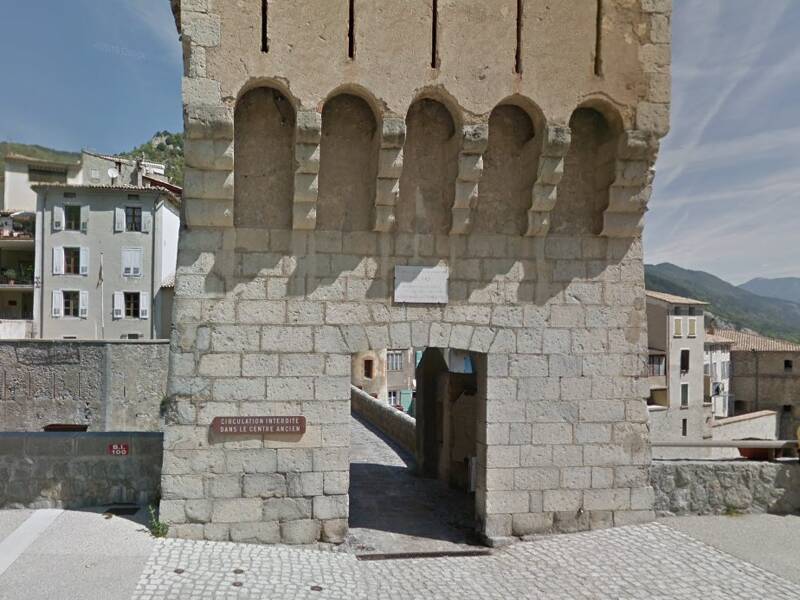 Maison à louer, 58m², PUGET THENIERS