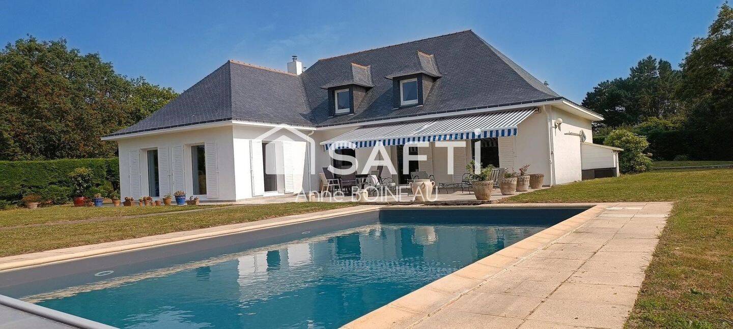 Maison à vendre, 273m², LA TURBALLE