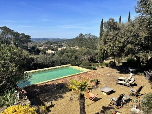 Maison à vendre 795 000 € 5 pièces 4 chambres 208,56 m² 8 355 m² de terrain Carcès 83570
