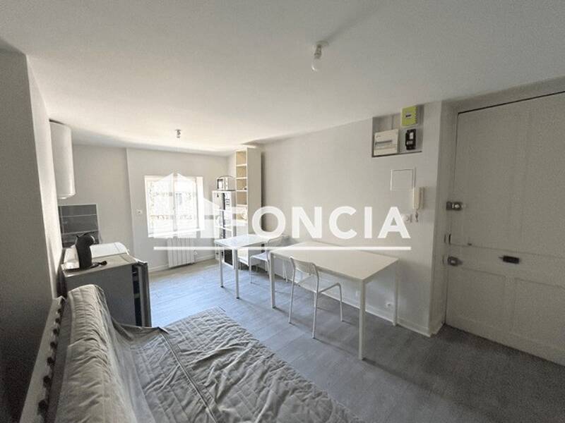 Maison à louer, 30m², SAINT ETIENNE