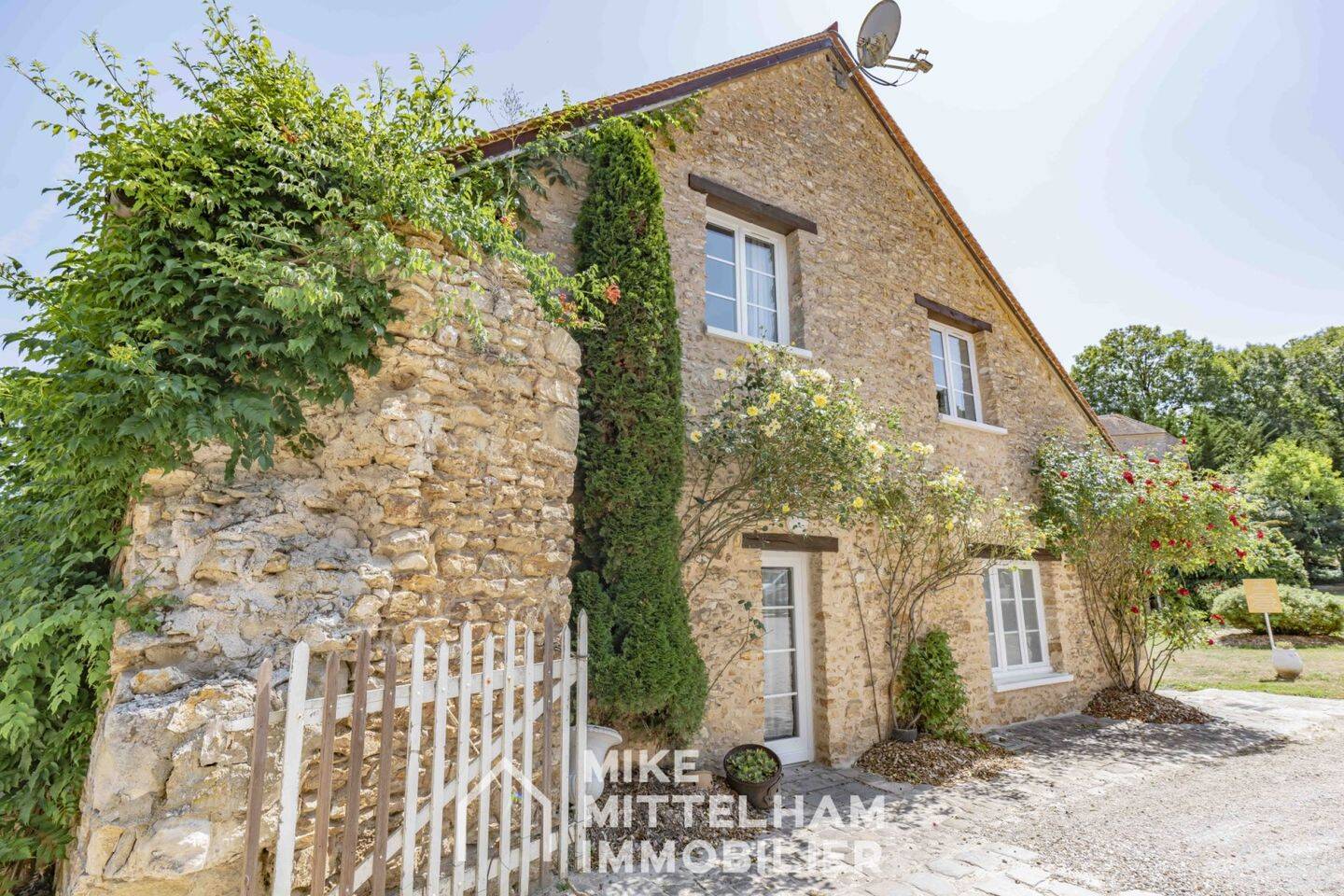 Maison à vendre, 2300m², MONTFORT L'AMAURY