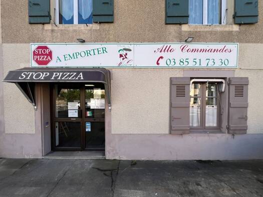 Pizzeria à vendre Fonds de commerce 127 000 € 67 m² d'espace de restauration Centre Ville Tournus 71700