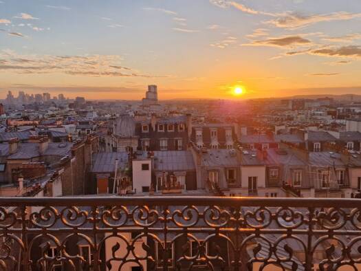 Appartement à vendre 895 000 € 2 pièces 1 chambre 59 m² Étage 3/6 Montmartre Paris 18ème arrondissement 75018