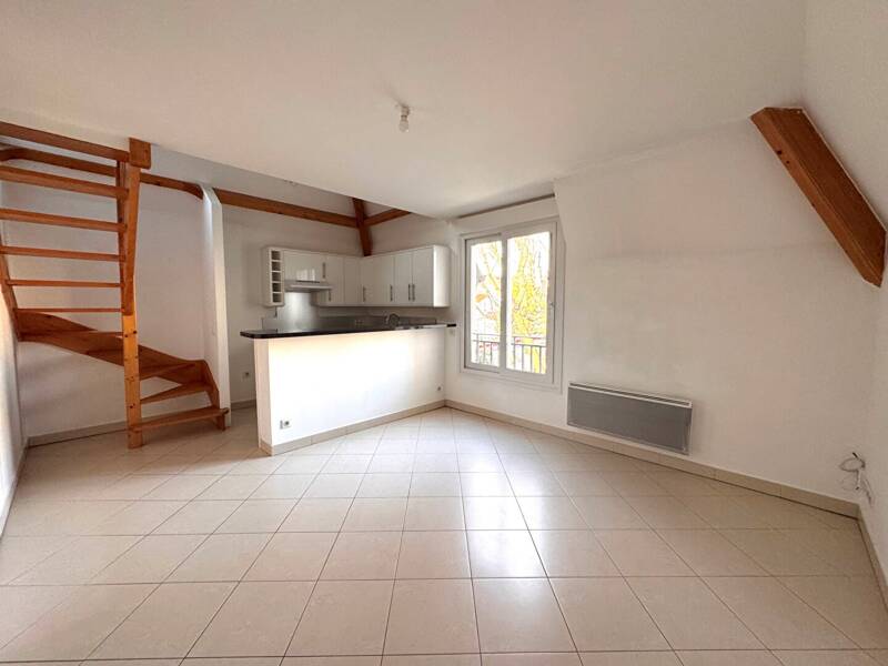 Maison à louer, 62m², COURBEVOIE