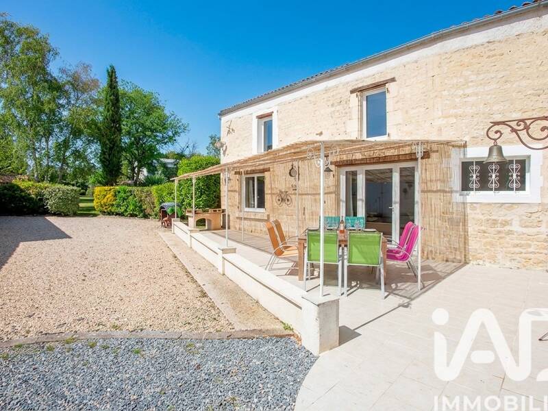 Maison à vendre, 298m², SAINT MEDARD D'AUNIS