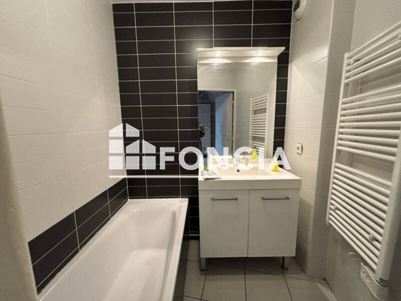 Maison à louer, 65m², CRAPONNE