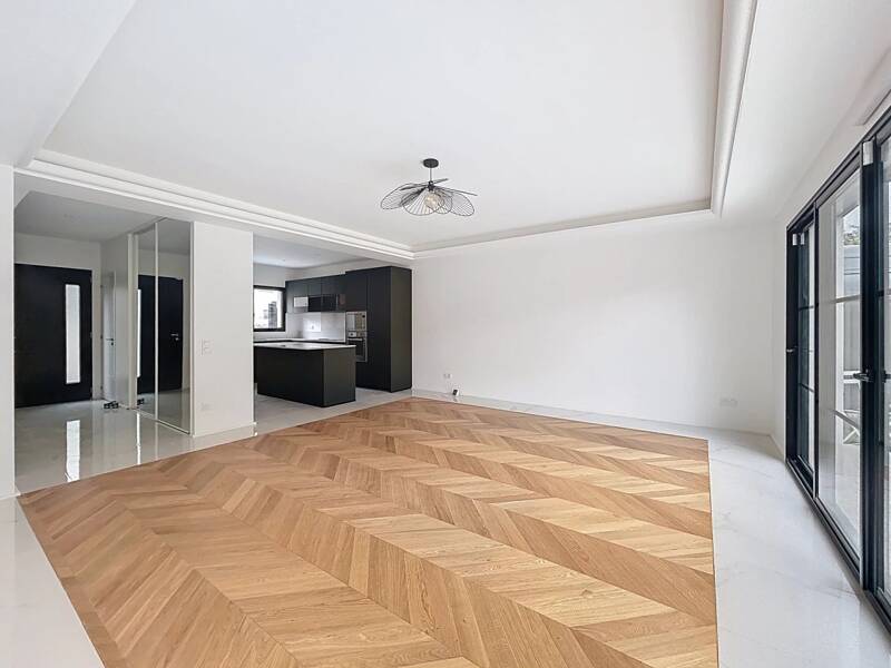 Maison à louer, 173m², SAINT MAUR DES FOSSES