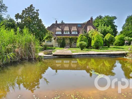 Maison à vendre 499 000 € 7 pièces 4 chambres 231 m² 8 390 m² de terrain Chaumont-en-Vexin 60240