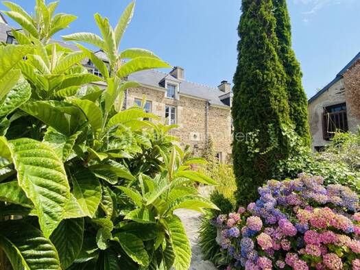 Maison à vendre 619 200 € 6 pièces 3 chambres 210 m² 518 m² de terrain Langrolay-sur-Rance 22490