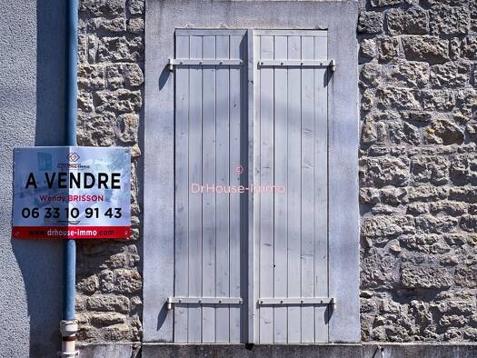 Appartement à vendre 114 000 € 3 pièces 2 chambres 75,21 m² RDC/1 Luçon 85400