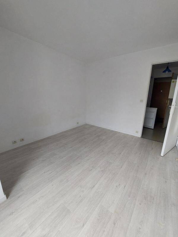 Maison à louer, 17m², LE KREMLIN BICETRE