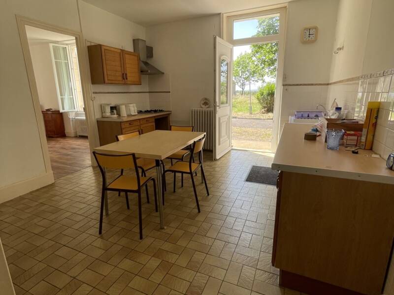 Maison à vendre, 300m², SUILLY LA TOUR