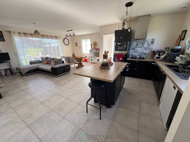 Maison à vendre, 90m², SAINT PIERRE D'EYRAUD
