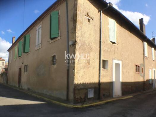 Maison de ville à vendre 400 000 € 11 pièces 8 chambres 403 m² 943 m² de terrain Mirande 32300