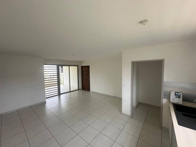 Maison à louer, 76m², REMIRE MONTJOLY