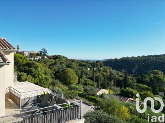 Maison à vendre 1 770 000 € 7 pièces 4 chambres 184 m² 2 316 m² de terrain Centre Est Uzès 30700