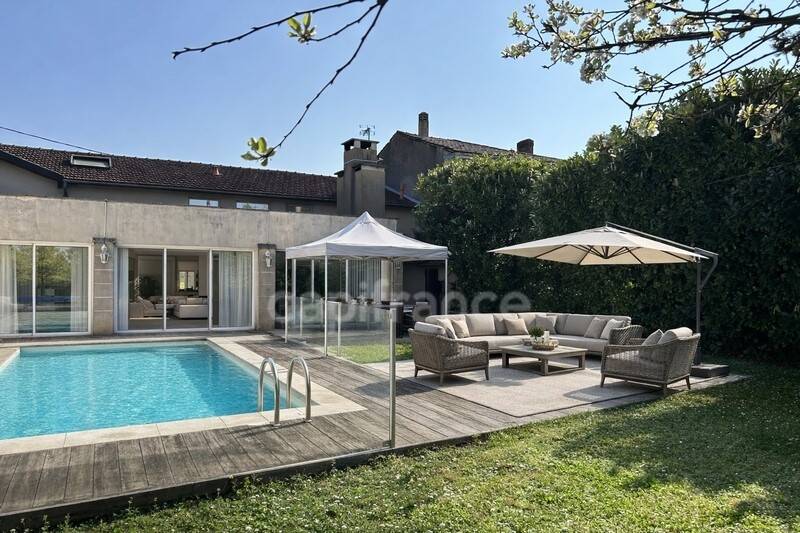 Maison à vendre, 230m², MERIGNAC